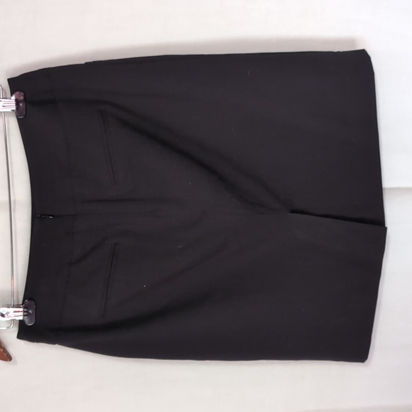 Worthington Petite Black Pencil Skirt Zip Back with Pockets Size 6P - Picture 3 of 6